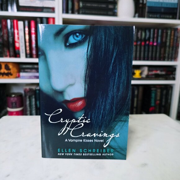 The entire VAMPIRE KISSES Series - Ellen Schreiber (PAPERBACK) - Picture 8 of 9